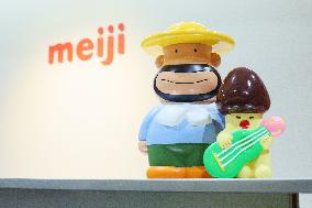 Meiji Holdings Uncle Karl Character